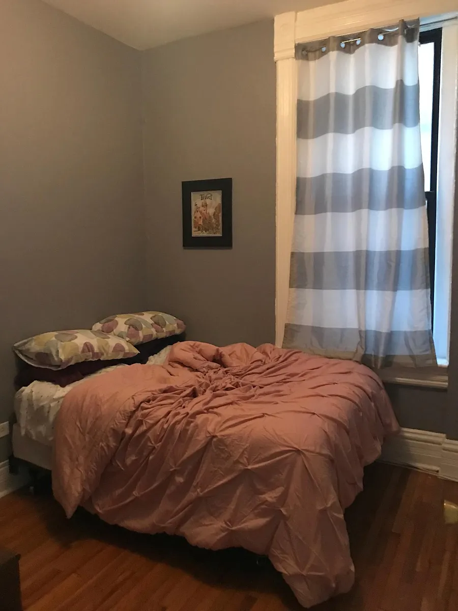 Building Photo - 808 W Armitage Ave #2E