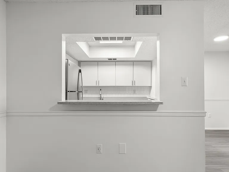 Emerald Apartment Home