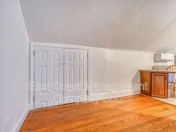 3rd image of 6 Cromarty Rd Floor 3