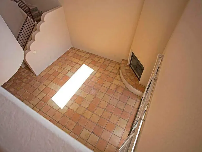 108 N Champagne Pl — Photo 6