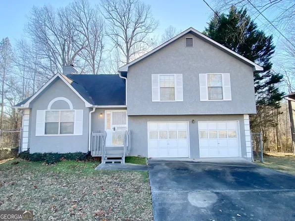 3505 Estate Lake Dr, Fairburn, GA 30213