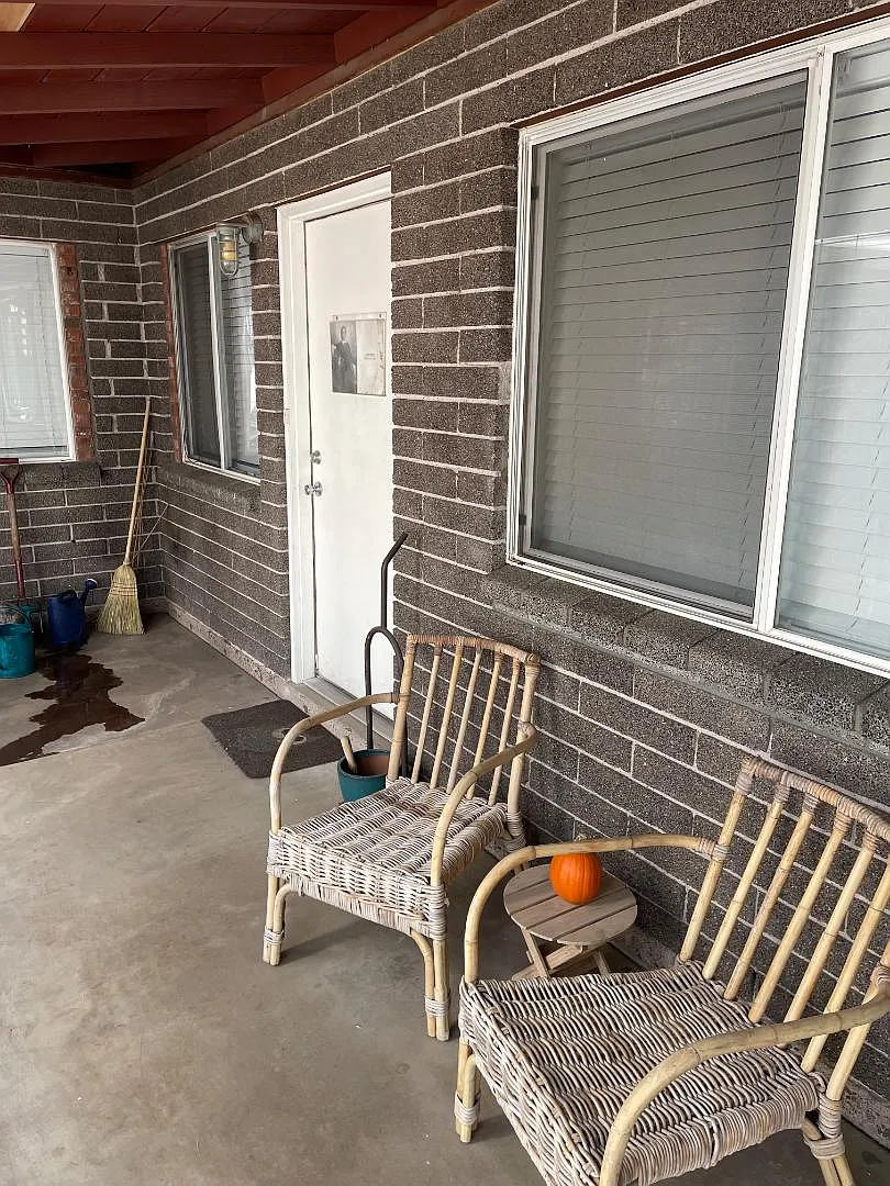 2205 S Granada Dr - #8 — Photo 1