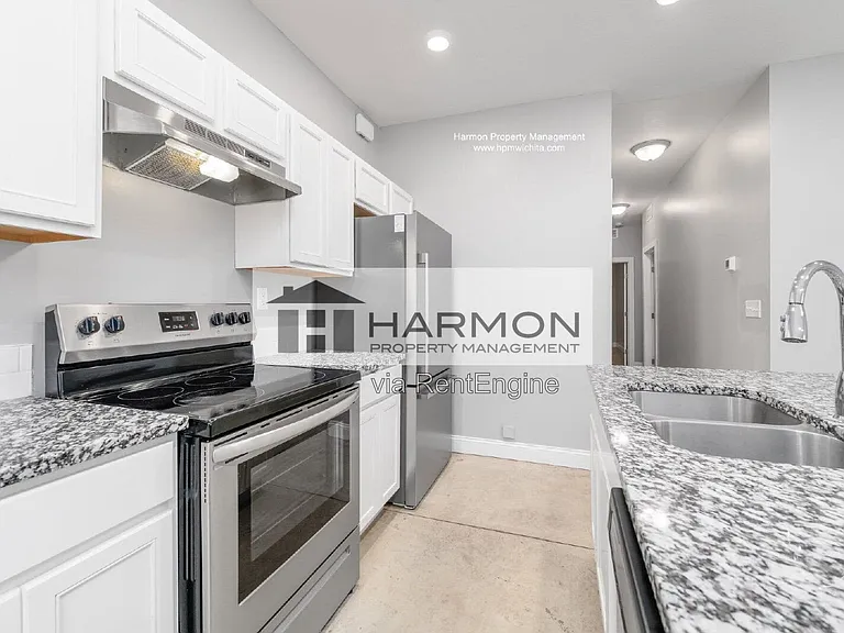 5551 S Handley St — Photo 4
