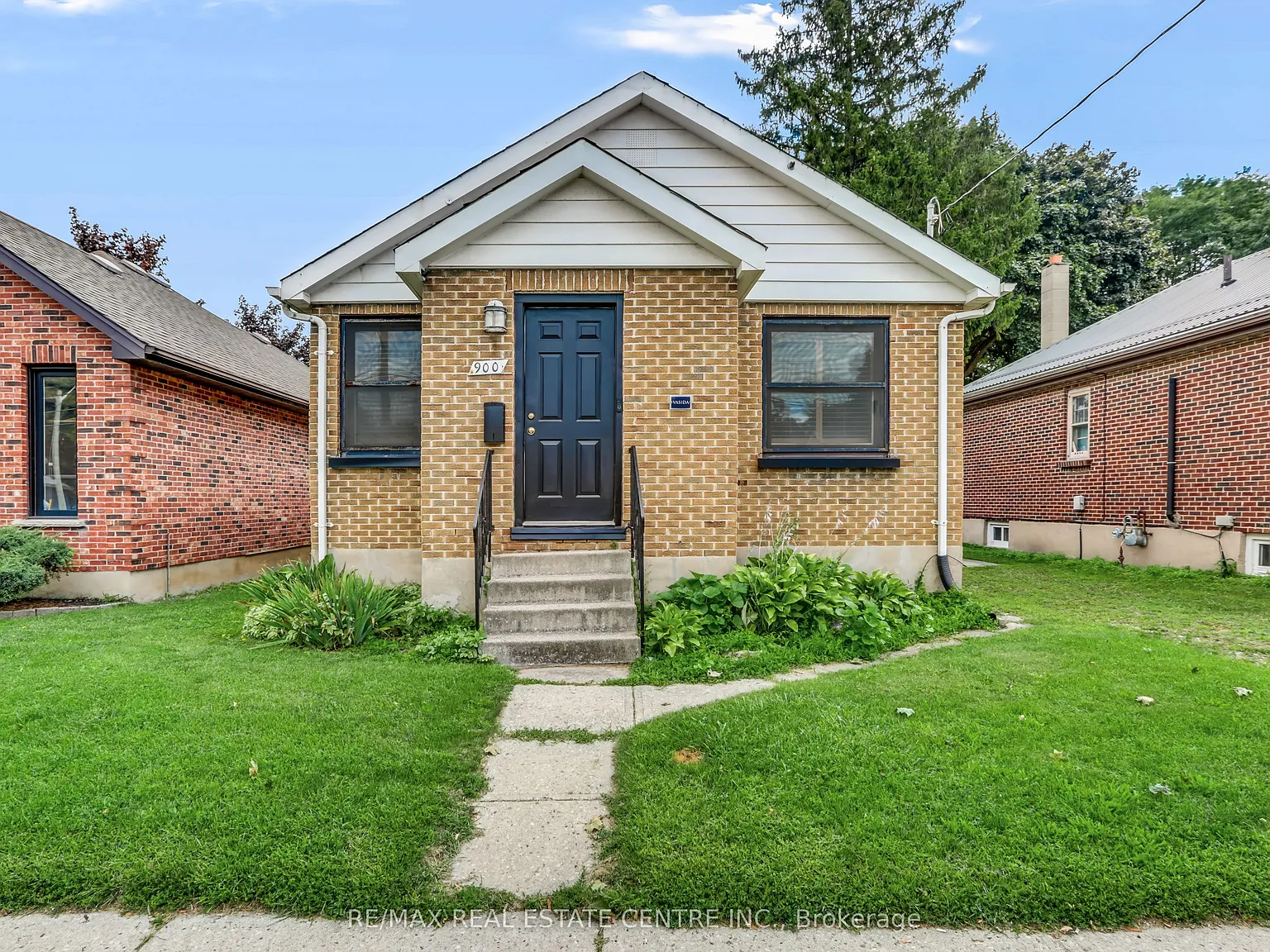 2 bed, $3,650 — Photo 1