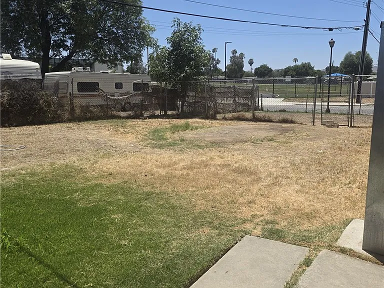 8808 Randolph St — Photo 30