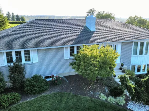 3285 Cherryville Rd, Northampton, PA 18067
