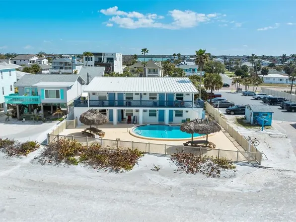 2700 Gulf Blvd #1E, Belleair Beach, FL 33786