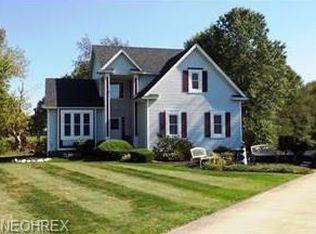 2490 Duck Pond Dr, Ravenna, OH 44266