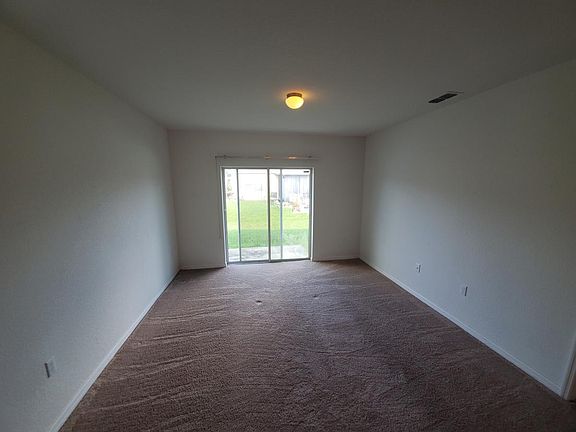 5th image of 1728 Wallace Manor Loop