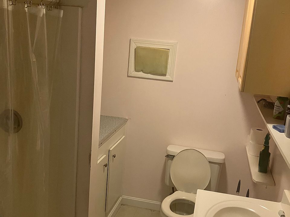 1st image of 557 Kennebec Rd #1
