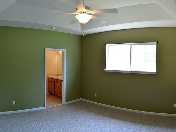 5th image of 5504 Hampton Oak Pl