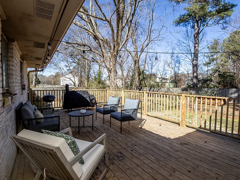 107 Clubview Rd — Photo 25