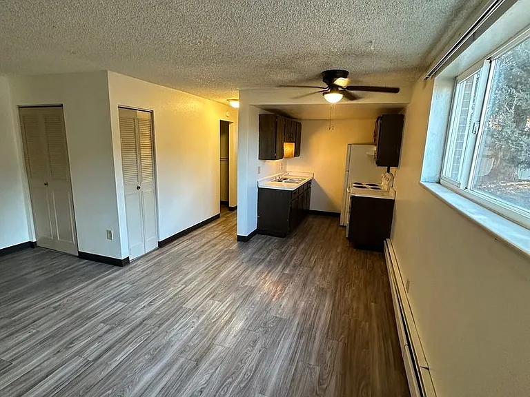 BR2215 — Photo 15