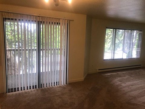 2nd image of 1609 1st St #8