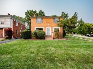 2353 Charney Rd, University Heights, OH 44118