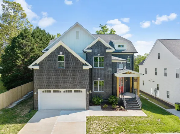 110 Clements Dr, Morrisville, NC 27560