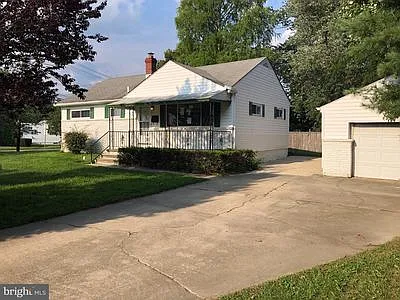 224 Moldoff Rd — Photo 7
