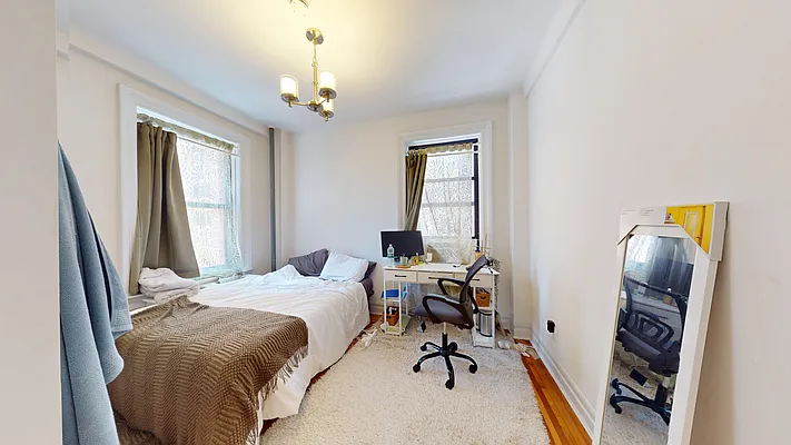 Rented by Bond New York | media 16