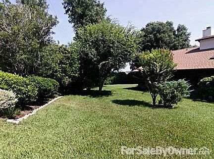 SIDE YARD