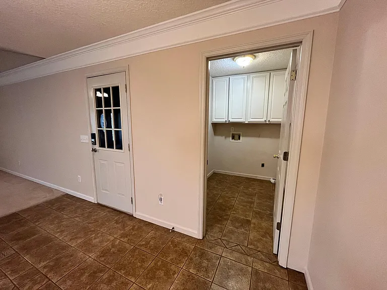Pine Ridge Cir — Photo 10