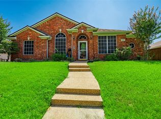 1304 Prairie Dr, Lewisville, TX 75067