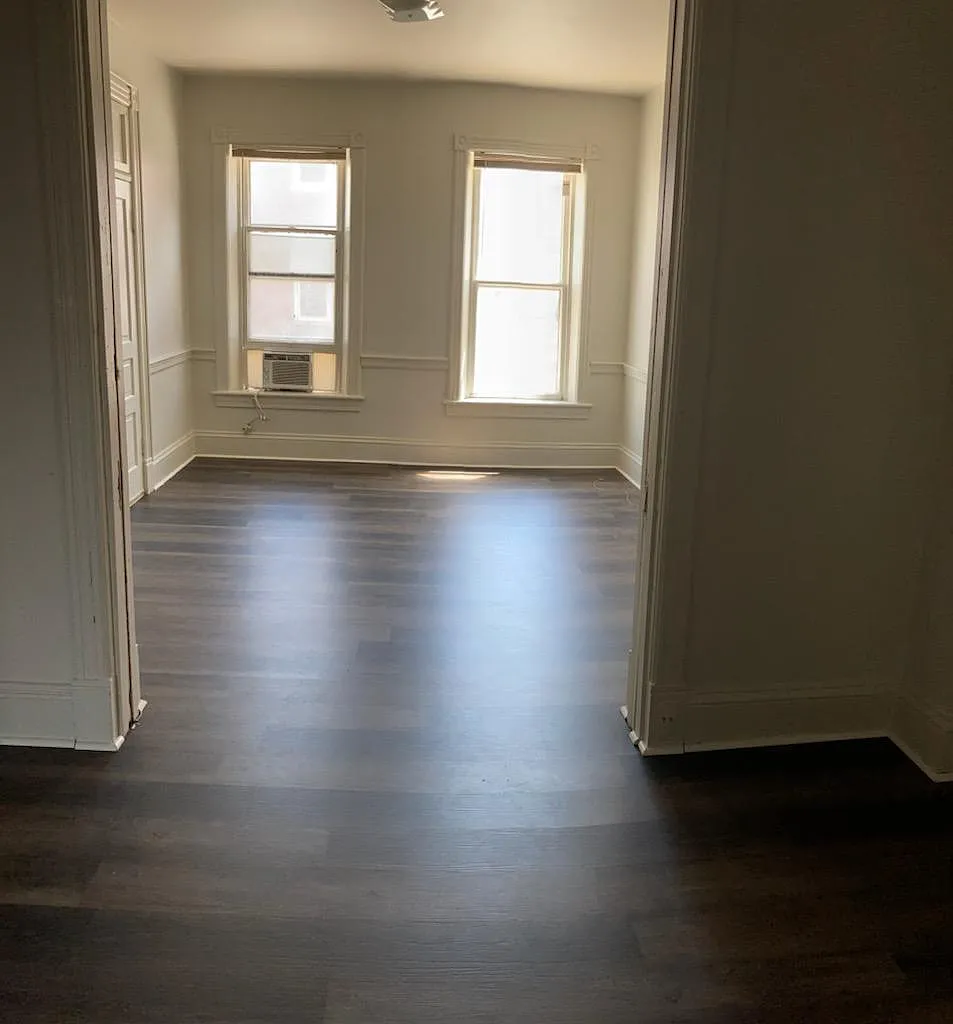 27 S Locust St #1 photo 1
