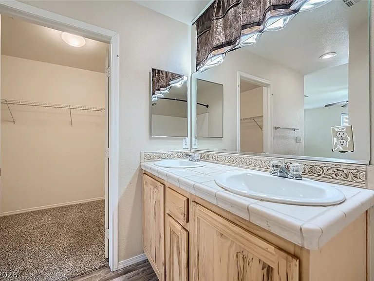 3904 Badgerbrook St — Photo 14
