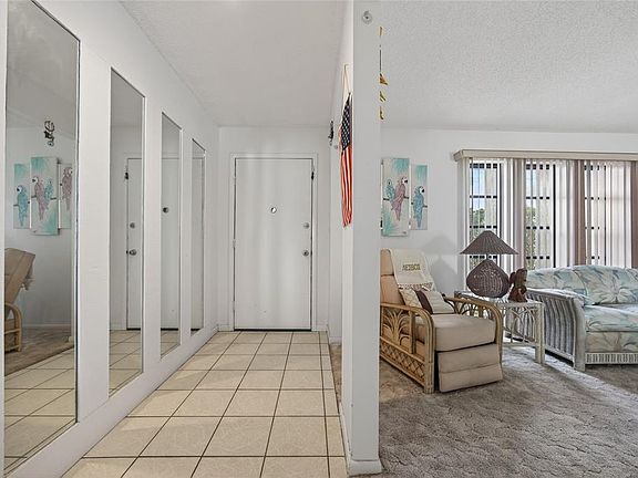 4th image of 2484 Broad Ranch Dr