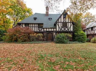 585 Delaware Ave, Akron, OH 44303