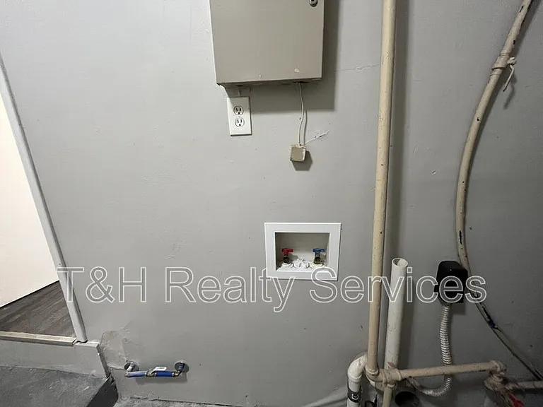 4358 Norwaldo Ave — Photo 13