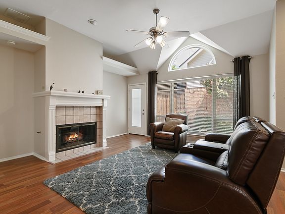 5th image of 3817 Seminole Pl