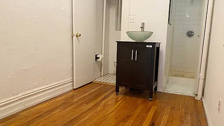 Rented by Ethan Blinder, LREB