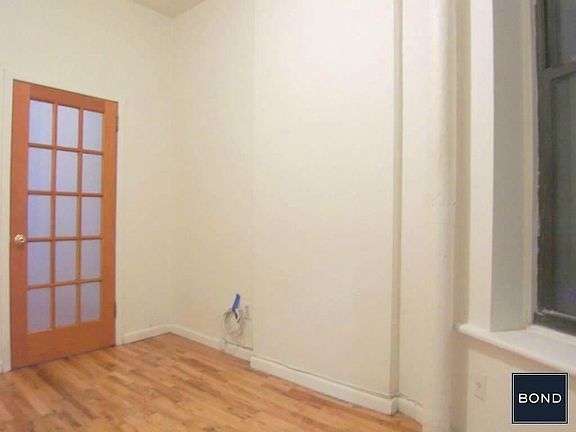 3rd image of 309 E 90th St APT 2