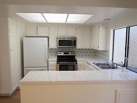 2nd image of 8207 Mason Ave