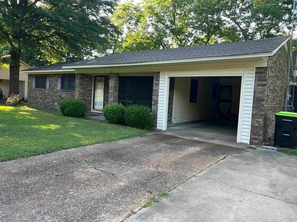 152 E Cloverdale Dr, Brinkley, AR 72021