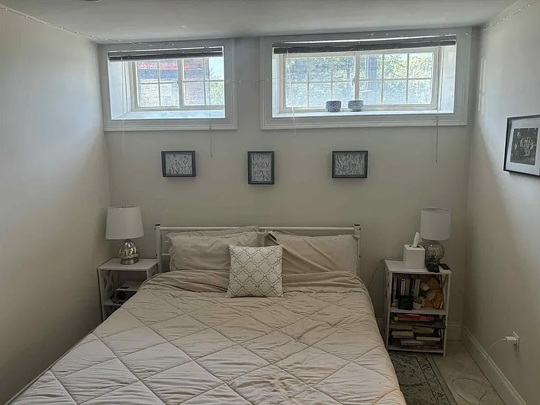 441 Bunker Hill St #1 — Photo 9
