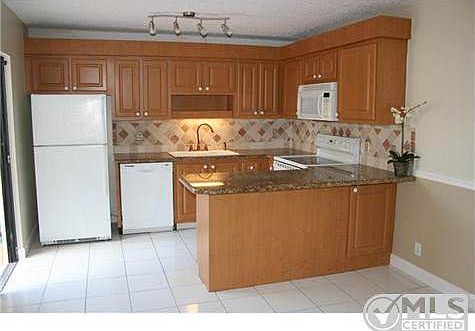 1st image of 3425 San Bernadino Dr #B