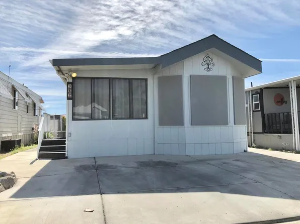 74711 Dillon Rd Space 962, Desert Hot Springs, CA 92241