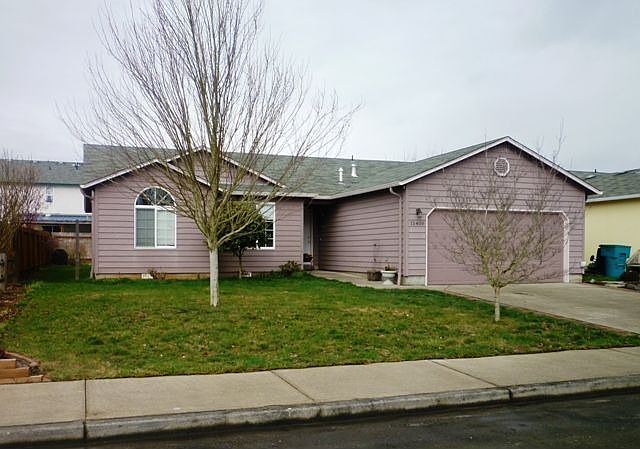 1st image of 15400 NE 90th St