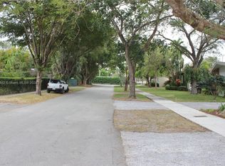 5753 SW 54th Ter, Miami, FL 33155