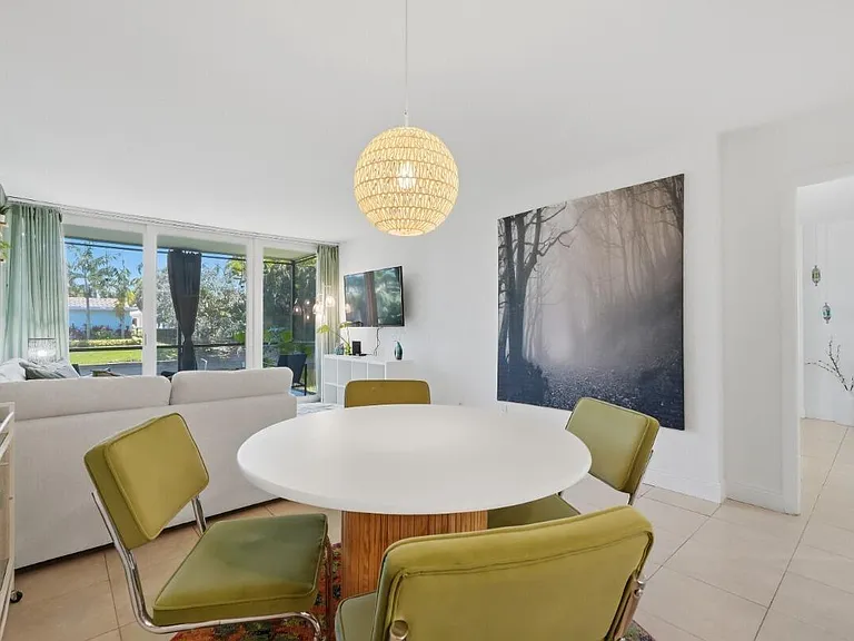108 Royal Park Dr #1D — Photo 13