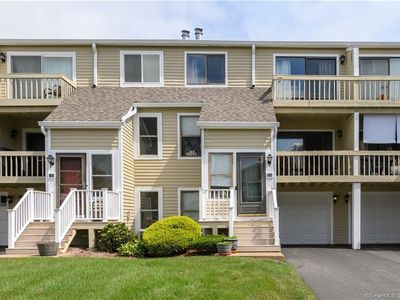 735 Robert Frost Drive #735, Branford, CT, 06405