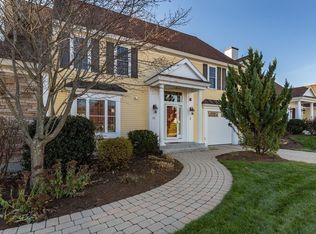 22 English Cmns #12, Topsfield, MA 01983