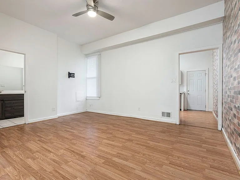 522 Zane Street — Photo 16