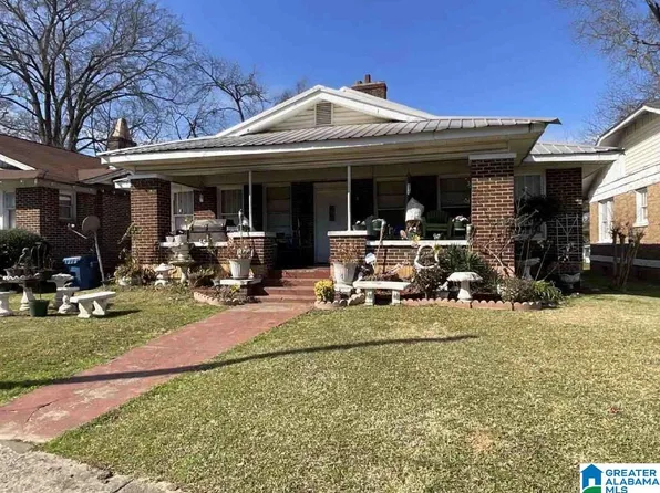 820 Valley Rd, Fairfield, AL 35064