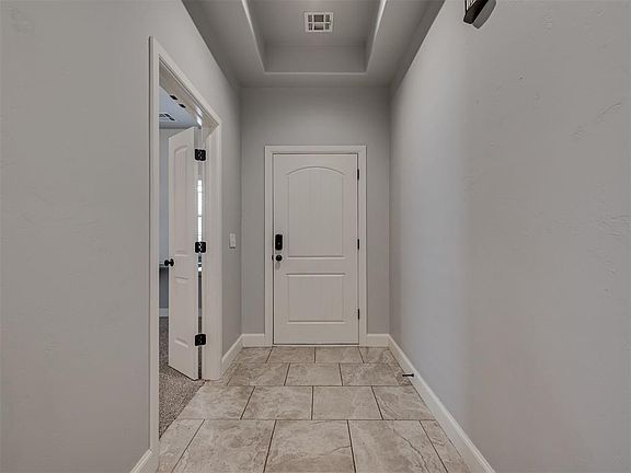 4th image of 18505 Melogold Dr