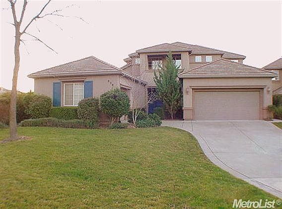 2nd image of 838 Bryce Ct