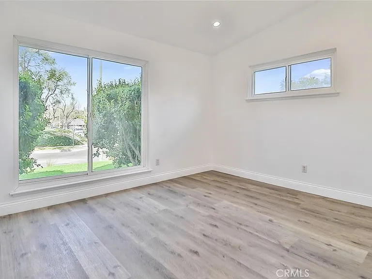 23540 Kivik St — Photo 22