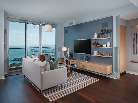 2nd image of 338 Spear St Unit 39C