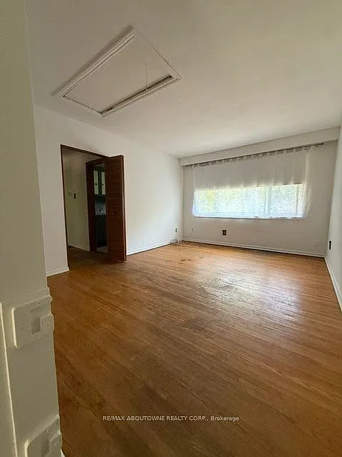 4 bed, $2,999 — Photo 4